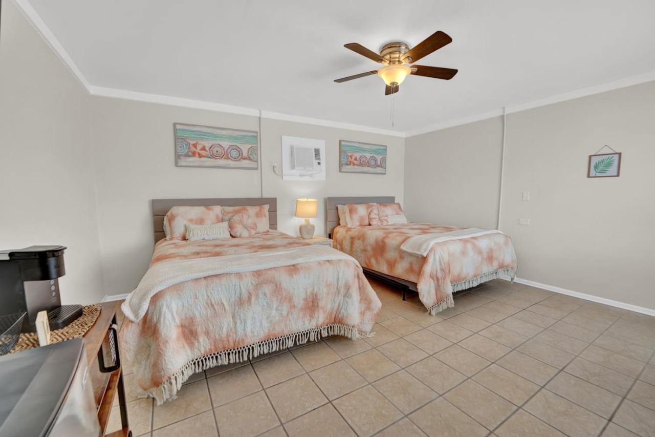 Sea Foam Suites Lower Grand Lagoon Exterior photo