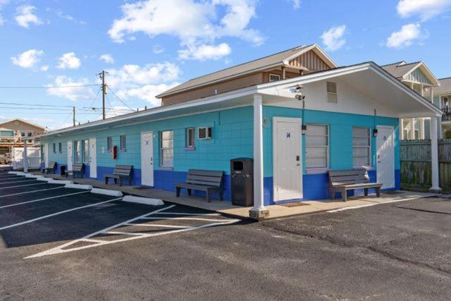 Sea Foam Suites Lower Grand Lagoon Exterior photo